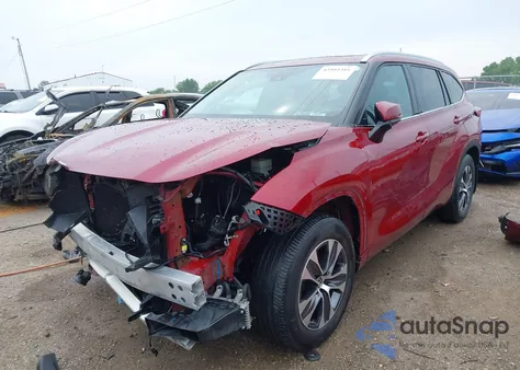 2021 Toyota Highlander Xle from USA, damaged, VIN 5TDHZRBH4MS098484